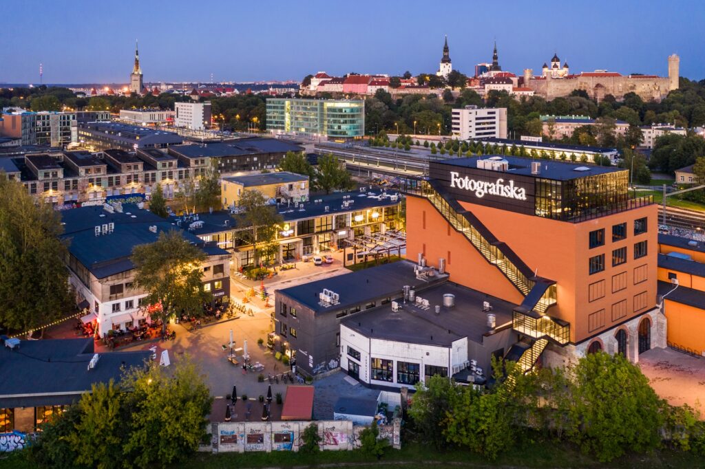 City view of Telliskivi and Tallinn Old Town_Kaupa Kalda (1)
